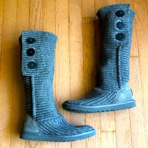 UGG Knit Boots 8 Gray Cardy Knit Boots Excellent!!